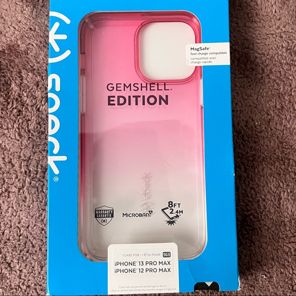 Speck iPhone Cover (NEW)